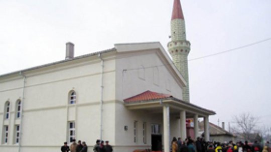 Musulmanii sărbătoresc Ramazan Bayram