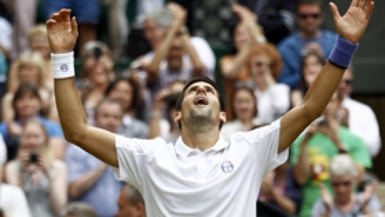 Djokovici l-a învins pe Federer 