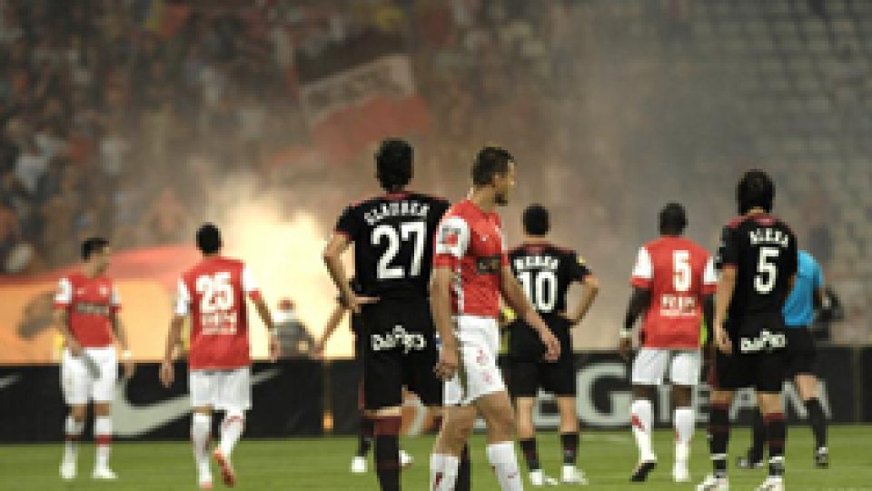 Derby fără goluri, dar cu incidente în tribune