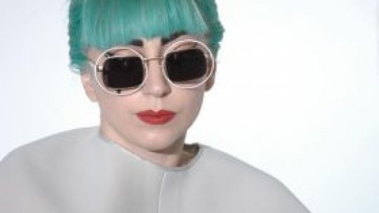 Lady Gaga strânge fonduri pentru preşedintele Obama