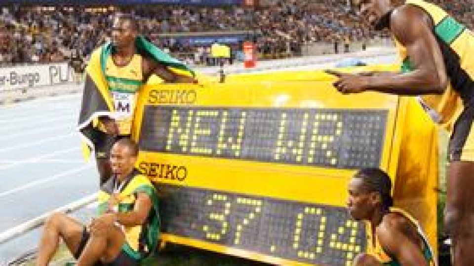 Nou record mondial la ştafetă în proba de 4x100 metri