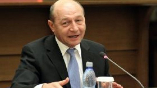 Noua lege a sănătăţii "trebuie dezbătută public"