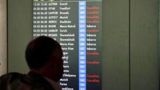 Transportul aerian italian, blocat de o grevă