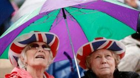 Bătrâneţea "începe la 54 de ani"