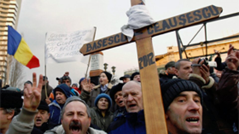 "150 persoane duse la secţie" în urma protestului de luni