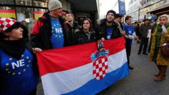 Croaţia organizează referendum pentru aderarea la UE