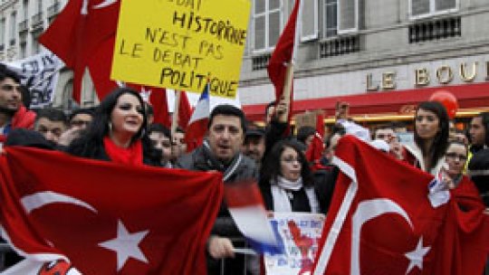 Turcia critică adoptarea legii "genocidului armean"