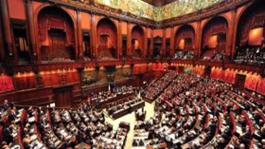 Salariile parlamentarilor italieni ar putea fi reduse
