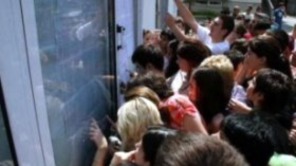 Tinerii francezi ar putea avea o surpriză la bacalaureat