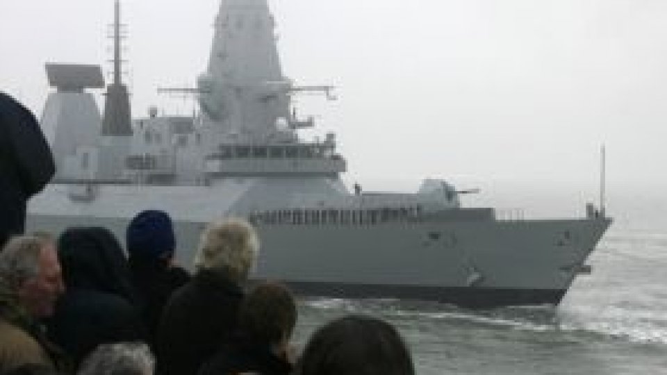 Marea Britanie trimite o navă de război în Golful Persic