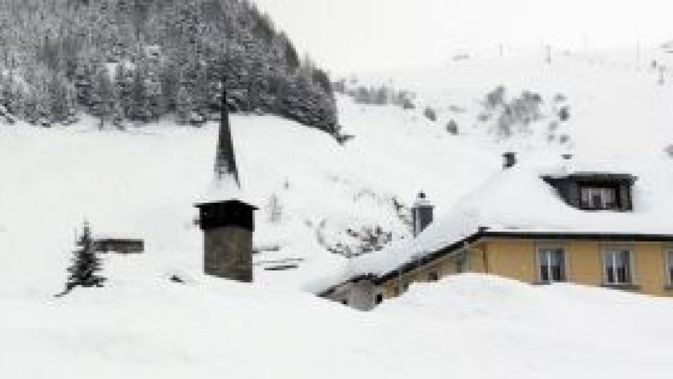 Ninsorile abundente creează probleme în Austria