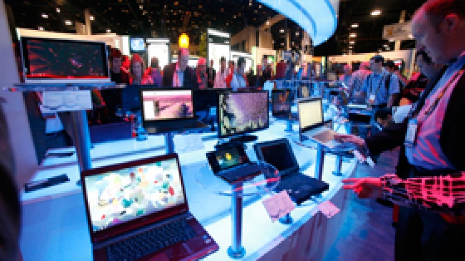 Laptopuri ultrasubţiri, printre noutăţile de la CES 2012