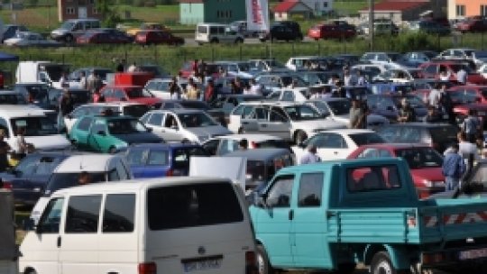 În aşteptarea noii taxe auto