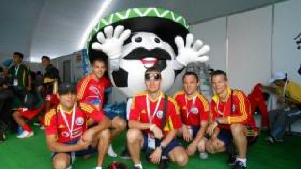 Oamenii străzii din România înving olandezii la fotbal