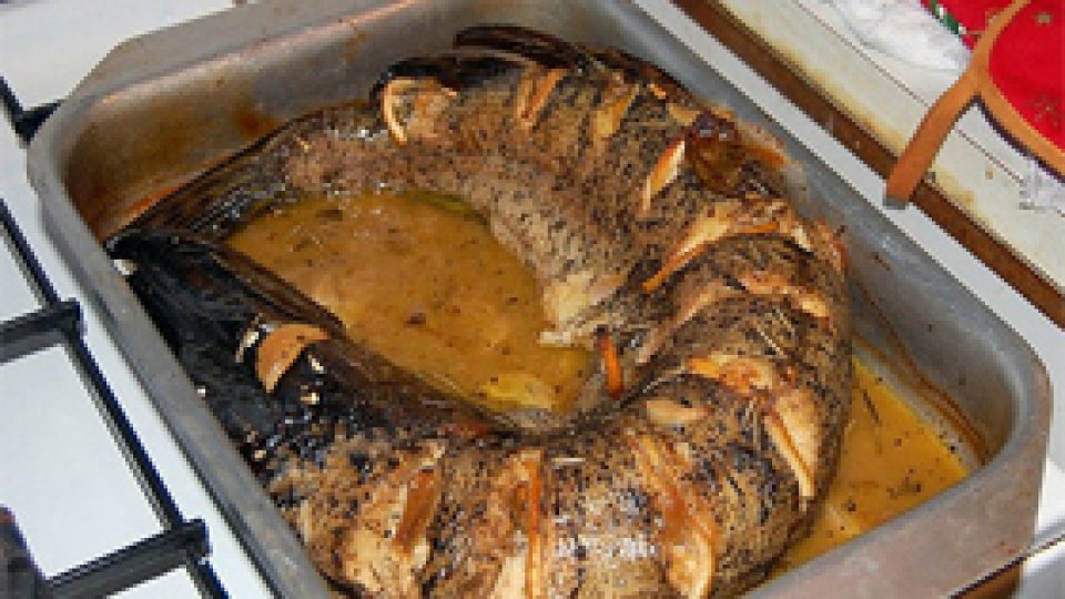 Reţetă festivă de duminică: ştiucă umplută