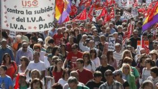 Sindicatele spaniole ameninţă cu greva generală