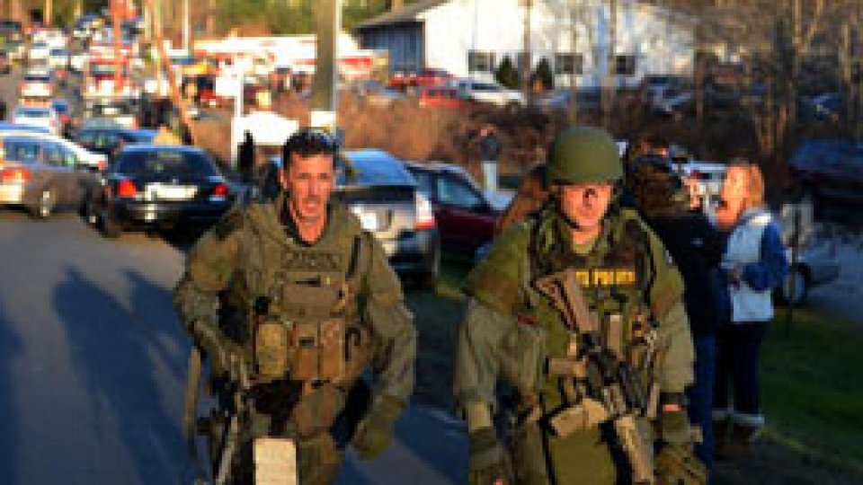 Atacatorul de la şcoala din Connecticut s-a sinucis