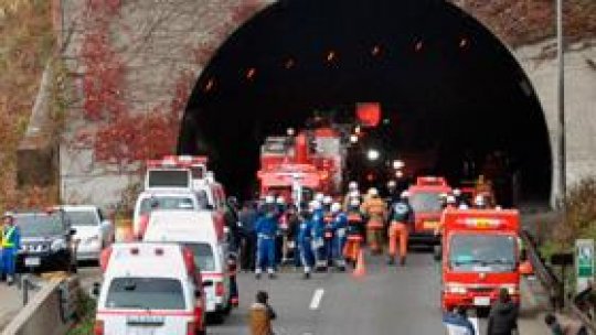 Tunel rutier prăbuşit în Japonia