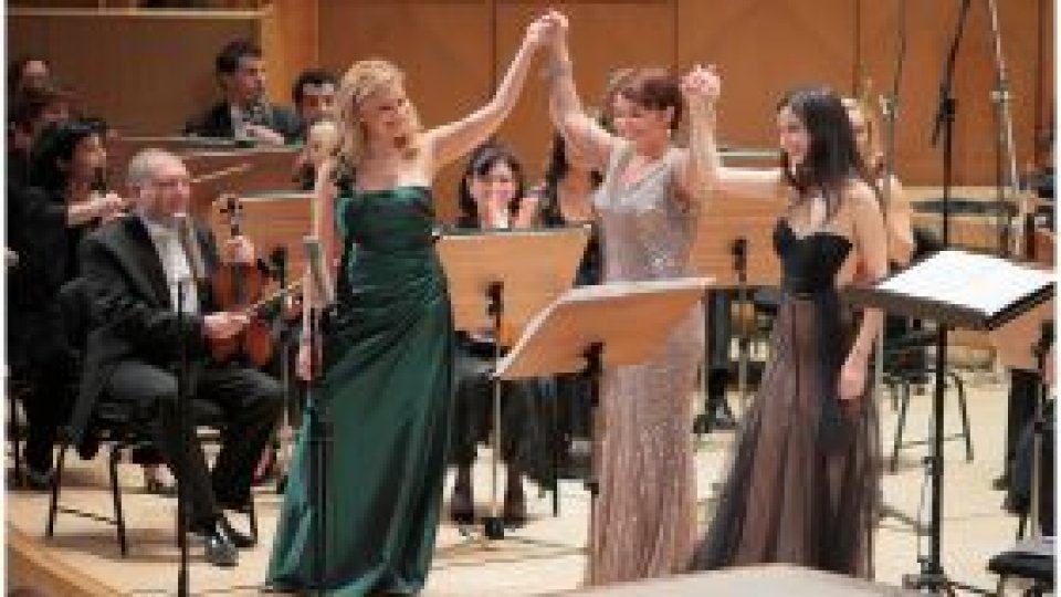 Cele Trei Dive au fermecat publicul de la Sala Radio