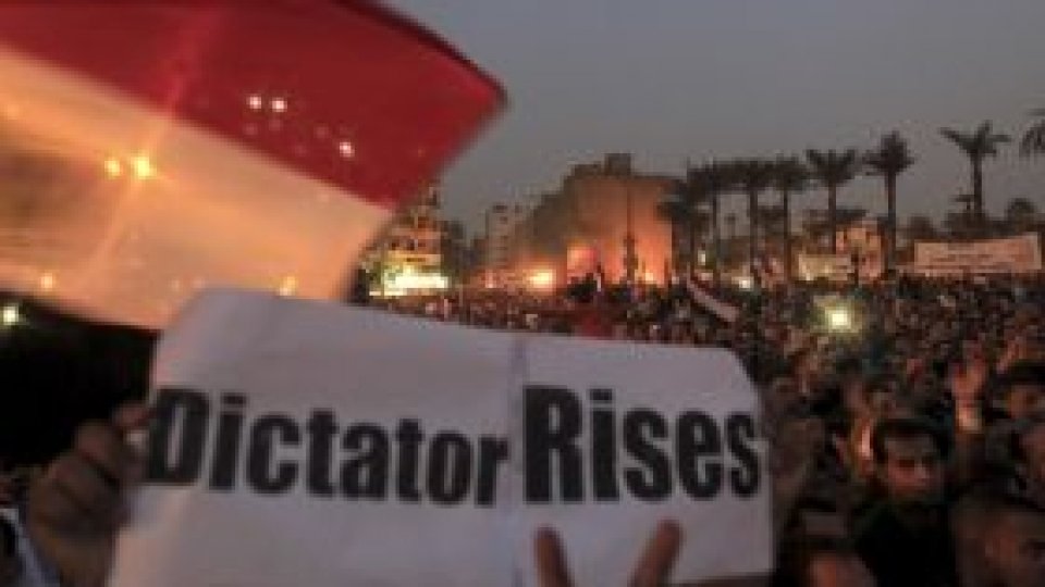 Manifestaţii de protest împotriva preşedintelui egiptean
