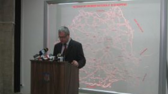 Montarea parazăpezilor pe drumurile naţionale, "cu întârzieri"