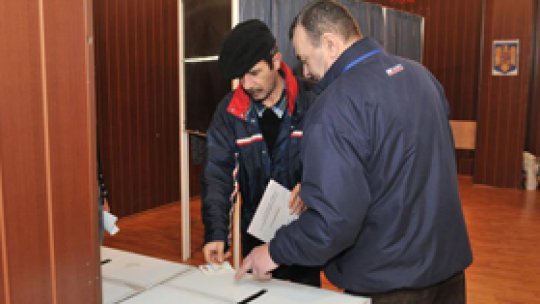 USL, peste 50% în toate sondajele de la ieşirea de la urne