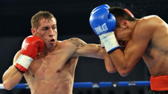 Viorel Simion şi-a apărat cu succes centura WBC