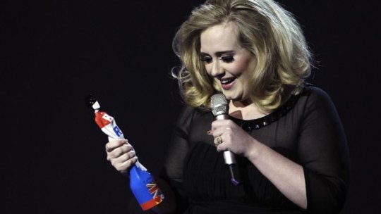 Adele şi Ed Sheeran, mari câştigători la British Awards 2012
