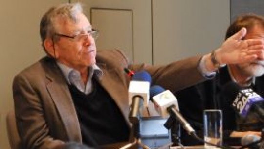 Amos Oz, în dialog cu Gabriel Liiceanu la Ateneul Român