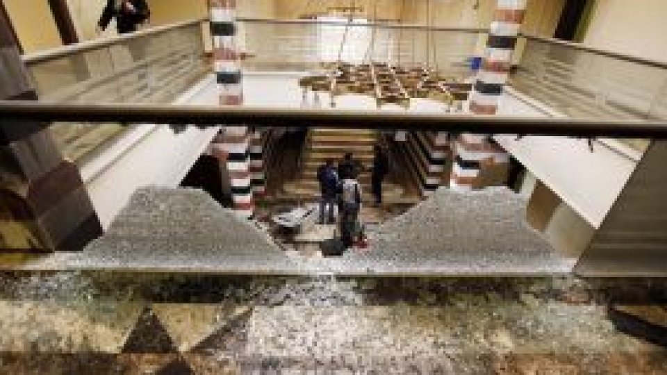 Proteste la ambasadele siriene din mai multe țări