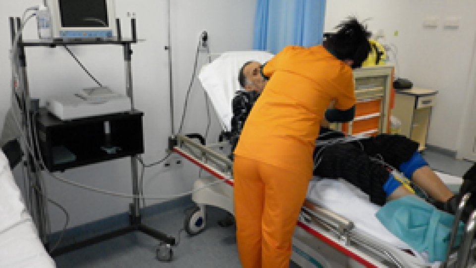 Spitalul din Ineu, inaugurat după 15 ani de construcţie