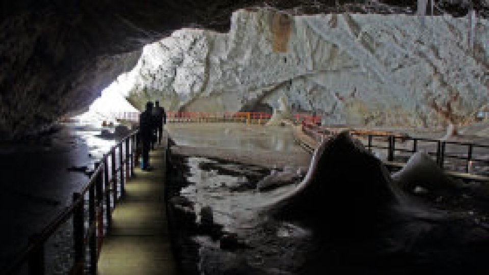 Lumina din adâncuri