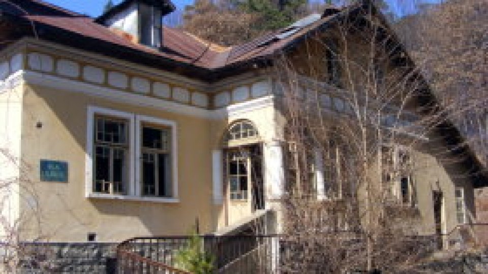 Monumente istorice, lăsate de izbelişte