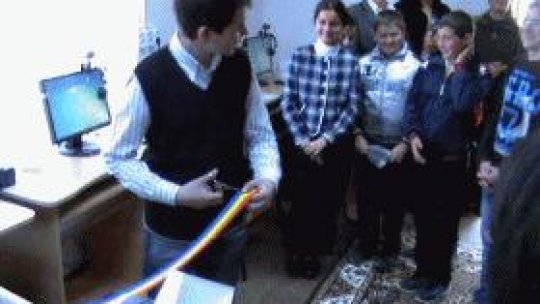 Între săracie şi computer