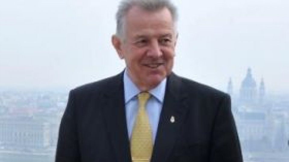 Preşedintele Ungariei Pal Schmitt îşi anunţă demisia