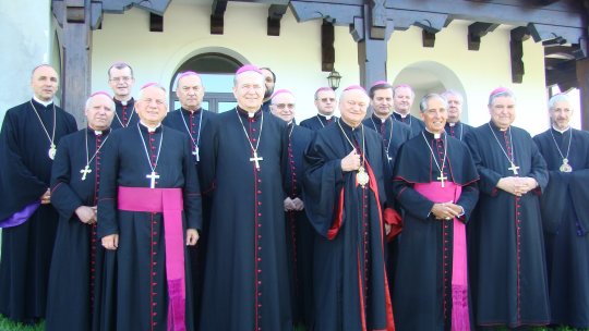 Episcopii catolici  îngijoraţi de stadiul retrocedărilor