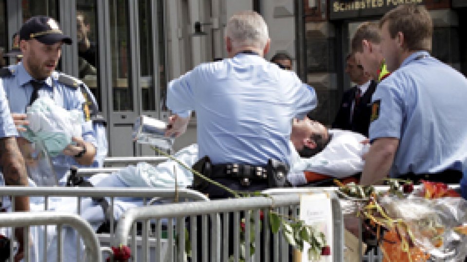 Un bărbat şi-a dat foc la tribunalul unde este judecat Breivik