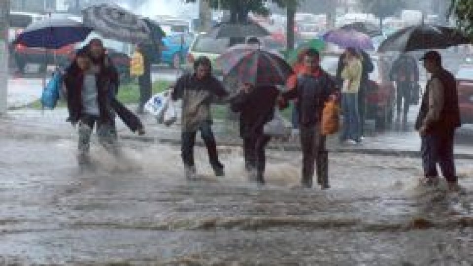 Vreme instabilă în weekend