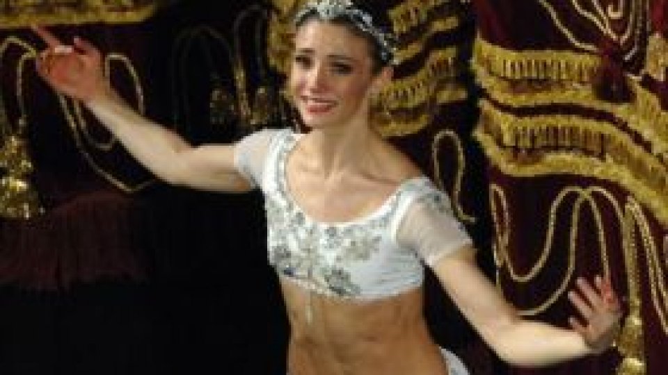 Balerina Alina Cojocaru câştigă ''Benoît de la Dance''