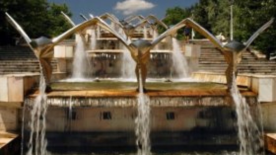 Simfonii și sonate în inox