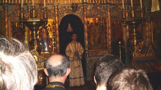 Suspectul în cazul preotului ucis "ar avea probleme psihice"