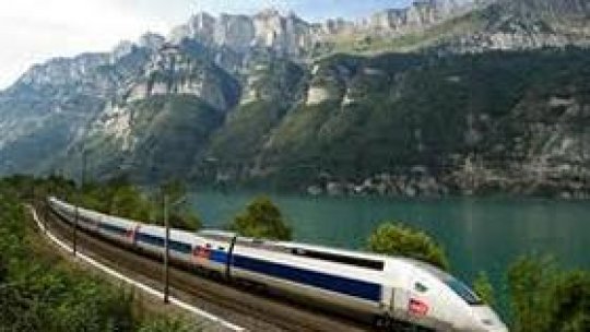 Vine vacanța cu... trenul din Franța?