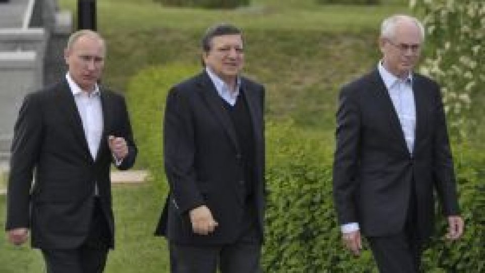 Cooperarea energetică, discutată la summitul UE-Rusia