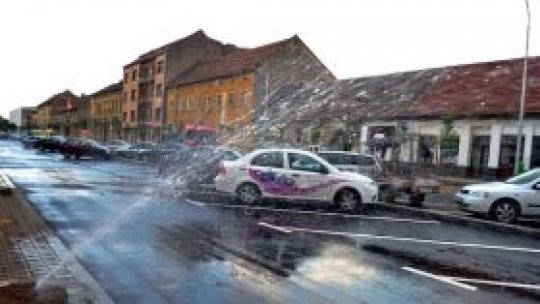 Stradă care se "spală singură", inaugurată la Timişoara