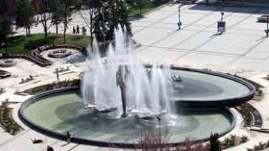 Constantin Lucaci - "Spaţiu şi lumină"