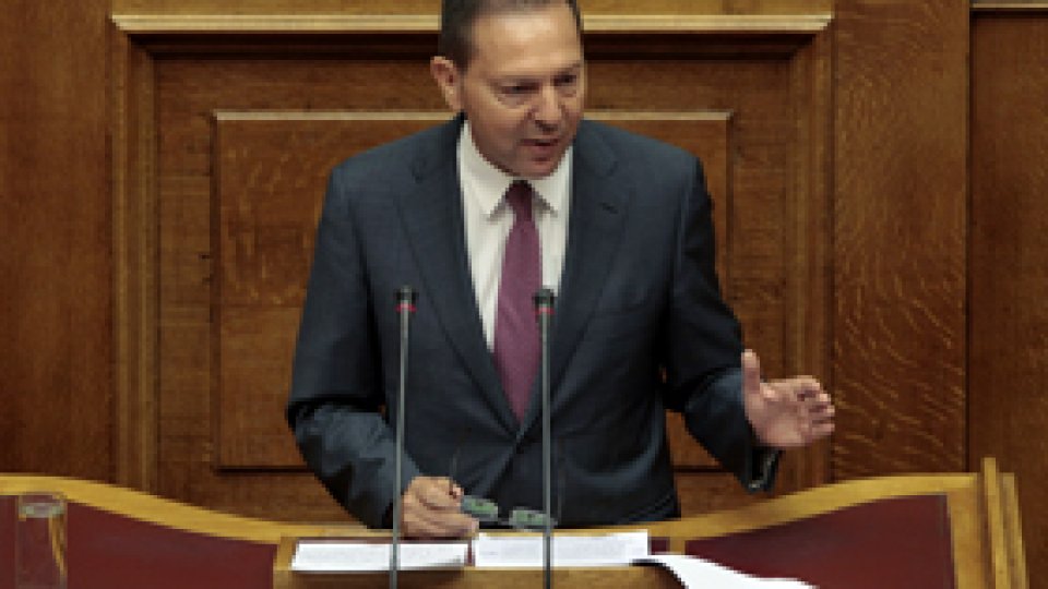 "Economii de 3 miliarde de euro" în Grecia