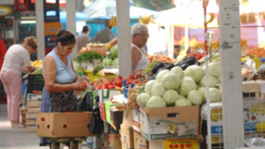 Scăderea TVA "nu va modifica preţurile alimentelor de bază"