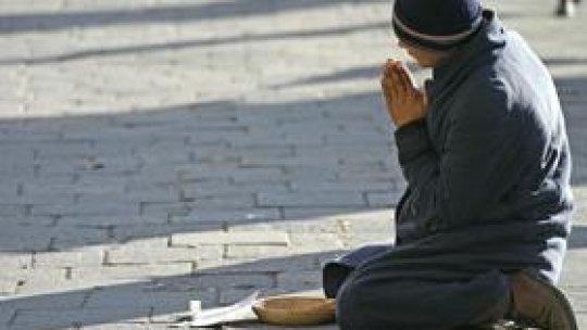 De ce le dați bani cerșetorilor?