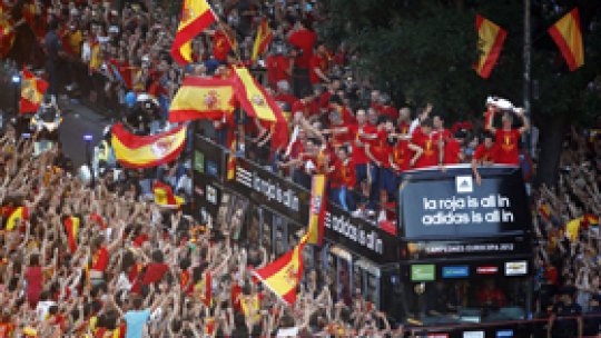 Jucătorii naţionalei Spaniei, primiţi ca nişte eroi la Madrid
