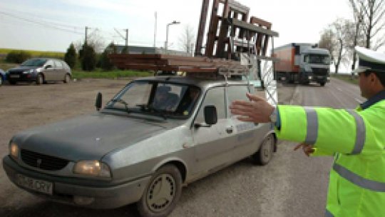 Peste jumătate din maşinile verifiate, "un pericol pe şosele"